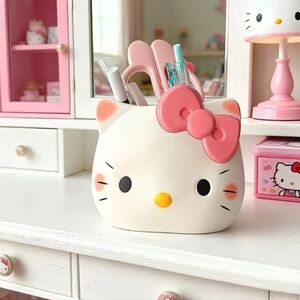 Sanrio Hello Kitty Storage/Make Up Brush/Pen Holder Organization
